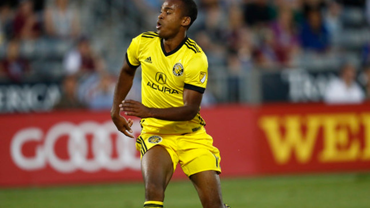 Kamara scores 15th goal, Crew tie Sporting KC 1-1 (Sep 10, 2017)