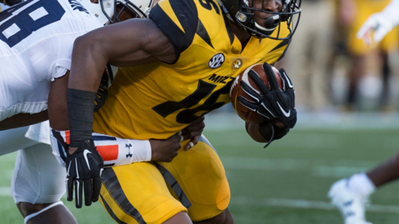 Johnson's career-best 5 TDs lead No. 15 Auburn past Missouri (Sep 23, 2017)