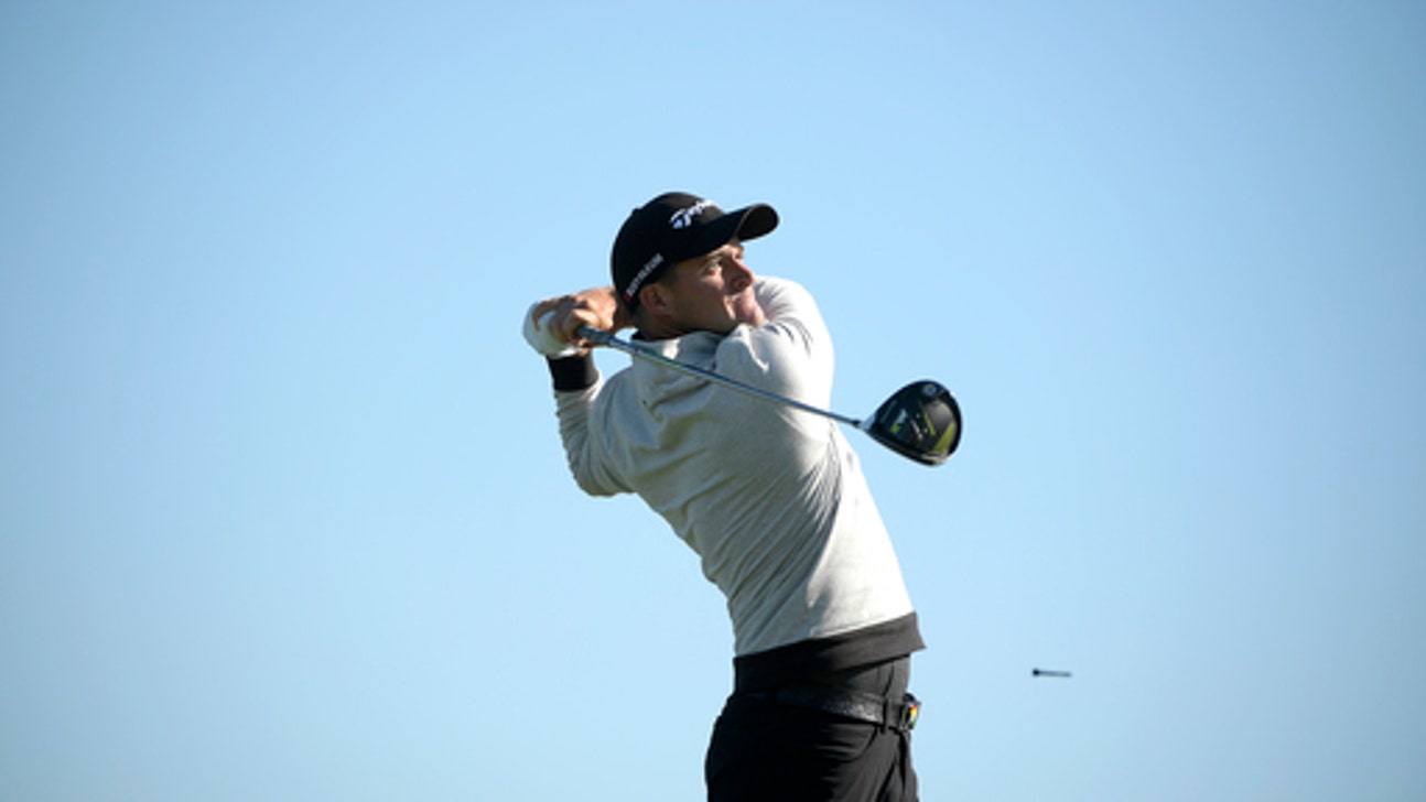 Sam Saunders shoots 12-under 59 in Web.com Tour Championship