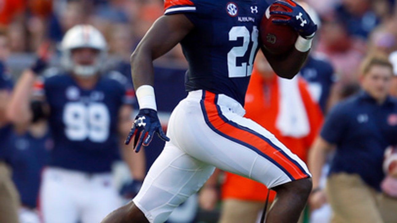 Big plays power No. 13 Auburn over No. 24 Miss State 49-10 (Sep 30, 2017)