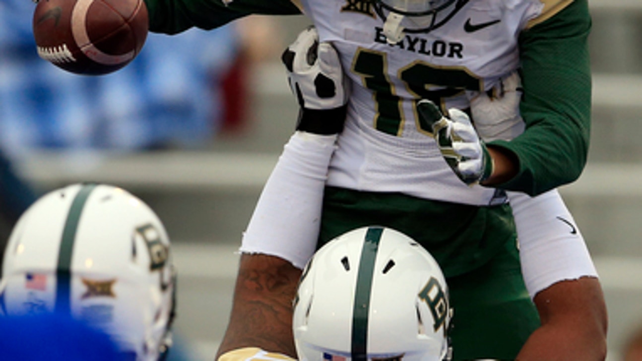 Baylor routs lowly Kansas 38-9 for first win of season (Nov 04, 2017)