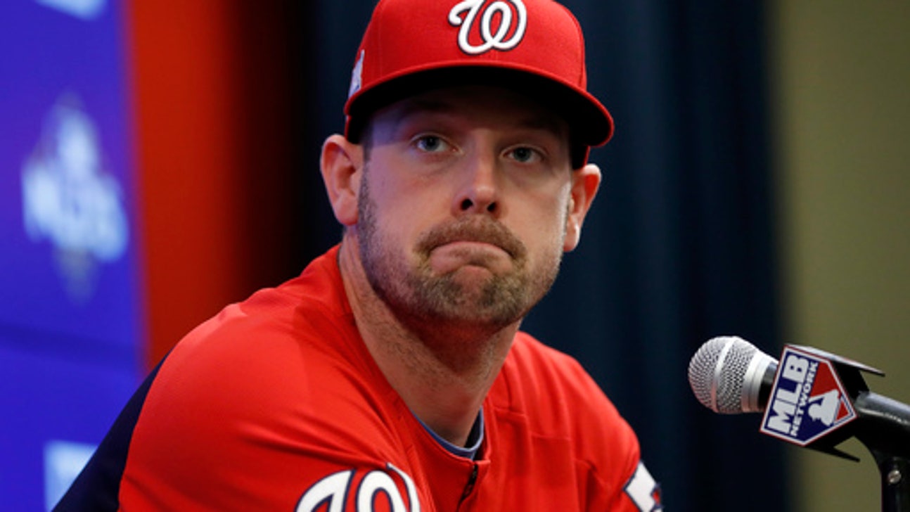 Nationals C Matt Wieters exercises $10.5M option for 2018