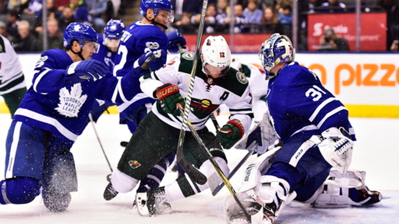 Frederik Andersen makes 35 saves, Maple Leafs beat Wild 4-2 (Nov 08, 2017)