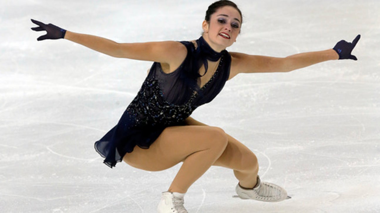 Cavani scores twice as league leader PSG routs Nantes 4-1