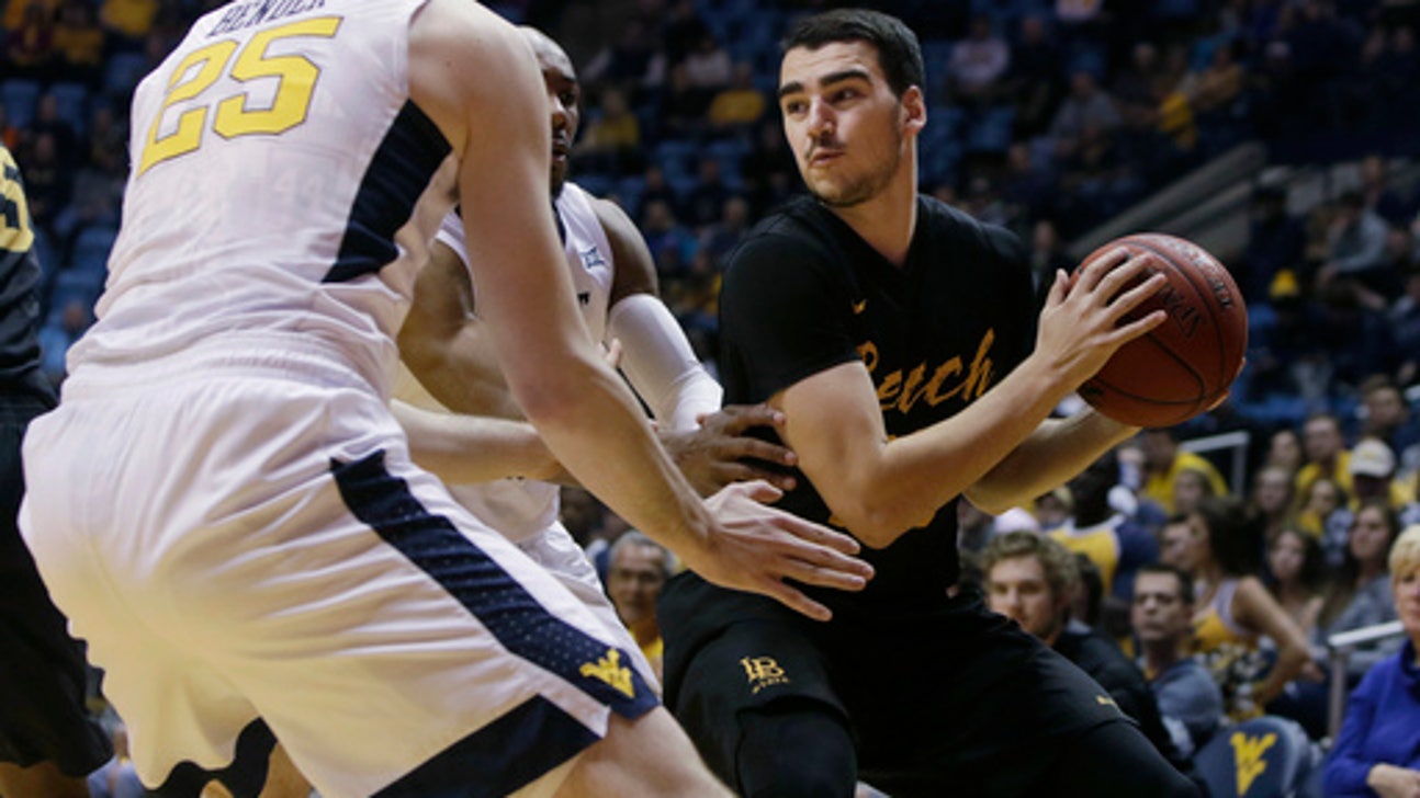 No. 23 WVU beats Long Beach State 91-62 (Nov 20, 2017)