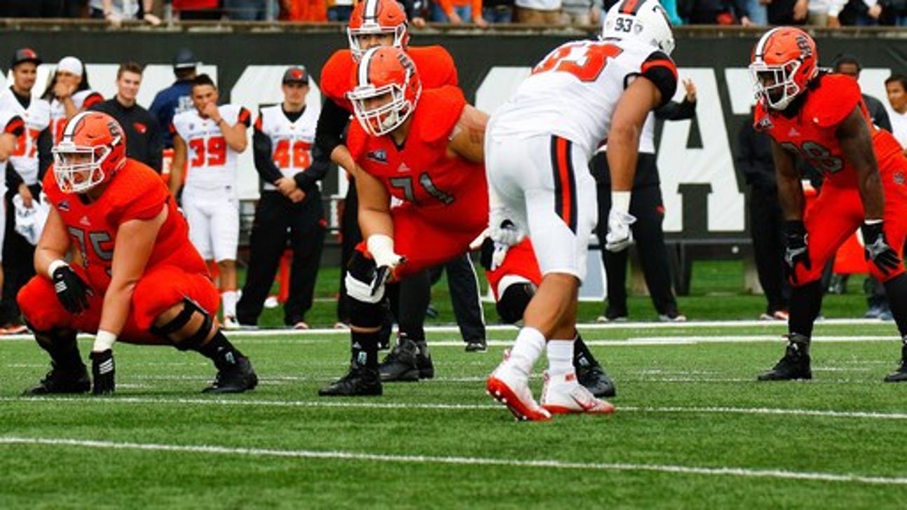 Johnson, Phillips accept Senior Bowl invites