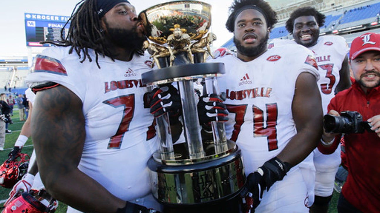 Louisville, Lamar Jackson roll past rival Kentucky 44-17 (Nov 25, 2017)