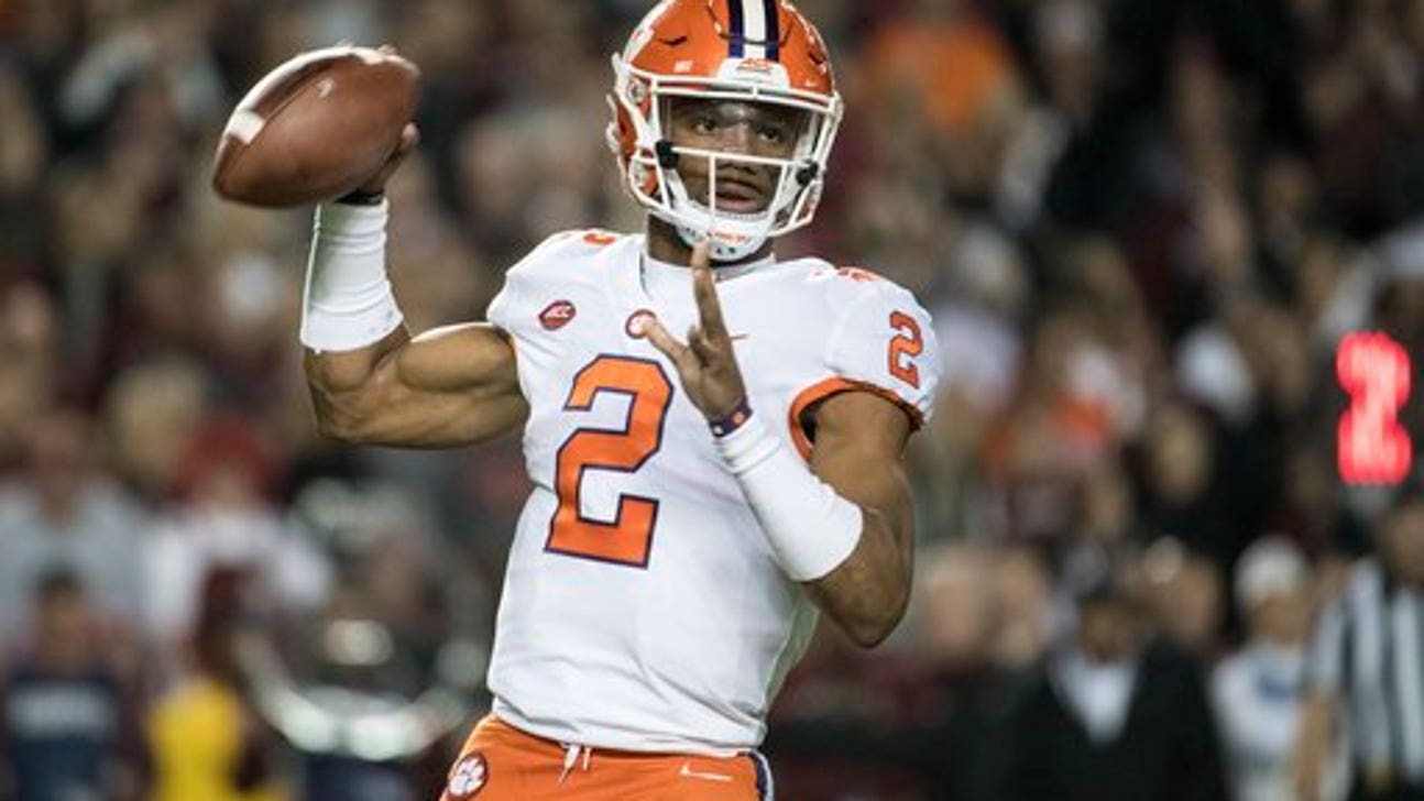 Bryant leads No. 4 Clemson to 34-10 win over Gamecocks (Nov 25, 2017)