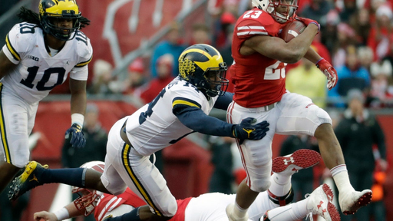 Badgers star Jonathan Taylor on verge of freshman rush mark