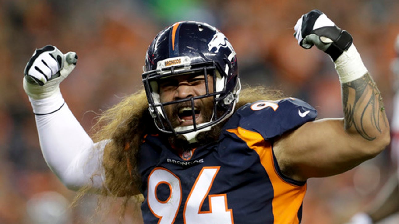 Domata Peko's 123-game streak coming to a halt