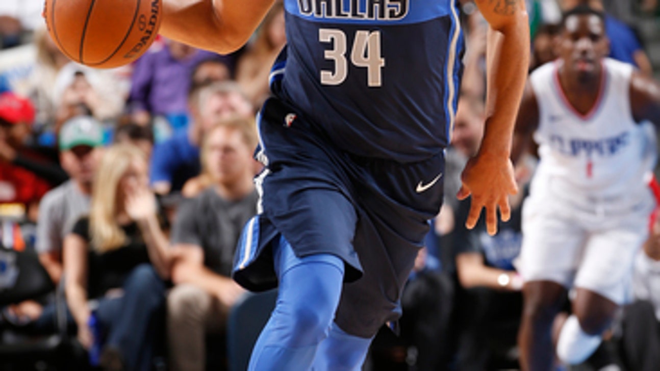 Barea, Mavericks pound Clippers 108-82 (Dec 02, 2017)
