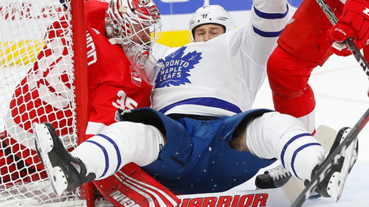 Red Wings beat Maple Leafs 3-1 for desperately needed win (Dec 15, 2017)