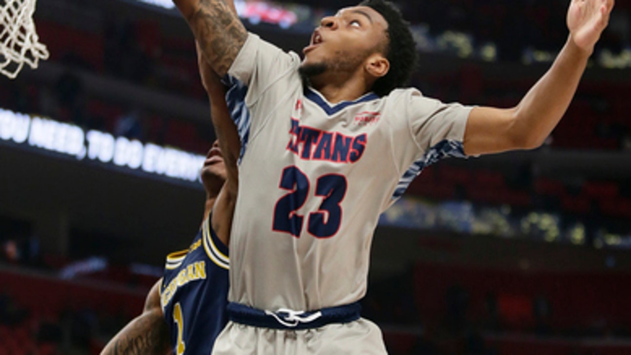 Michigan rolls to 90-58 win over Detroit Mercy (Dec 16, 2017)