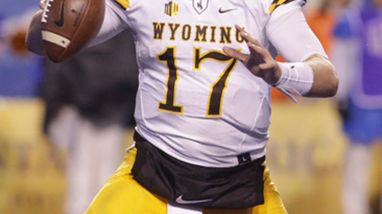 Wyoming routs sloppy Central Michigan in Allen's finale (Dec 22, 2017)