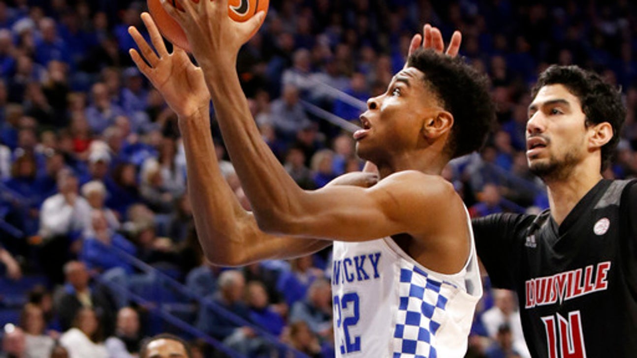 No. 16 Kentucky blows out Louisville 90-61 in rivalry game (Dec 29, 2017)