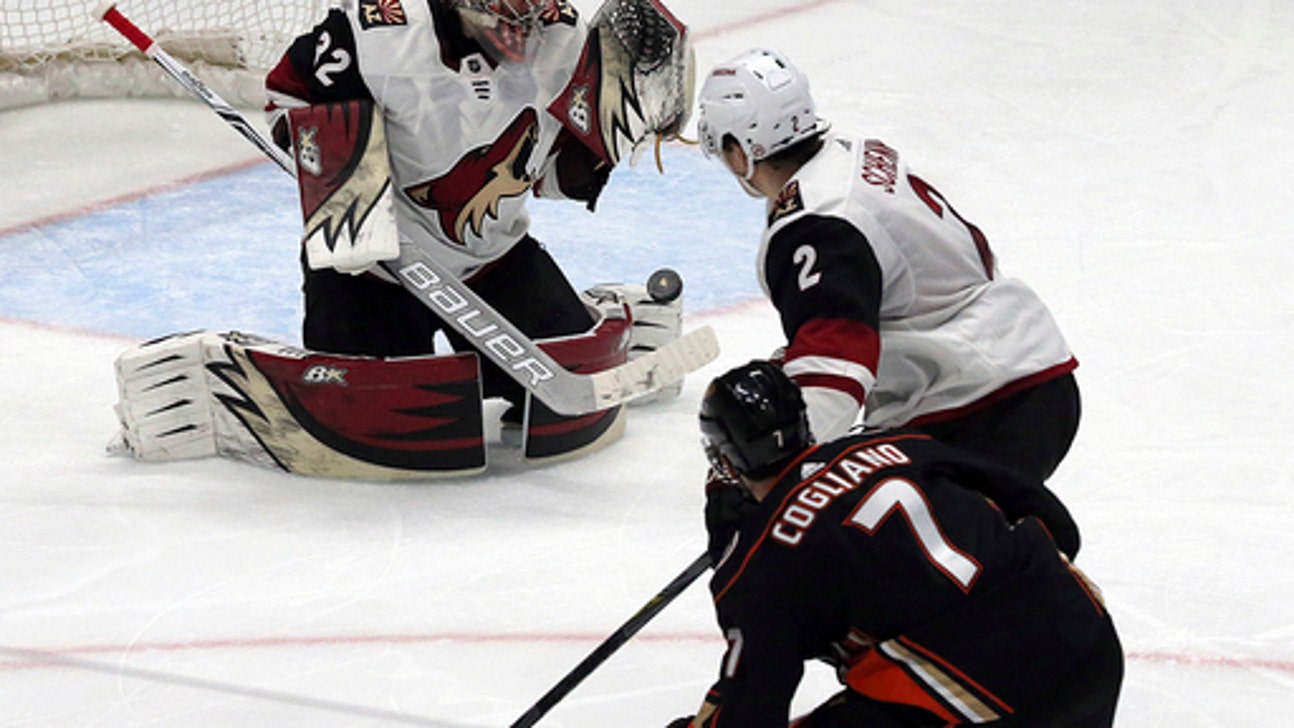 Ducks dominate third period, beat Coyotes, 5-2 (Dec 31, 2017)