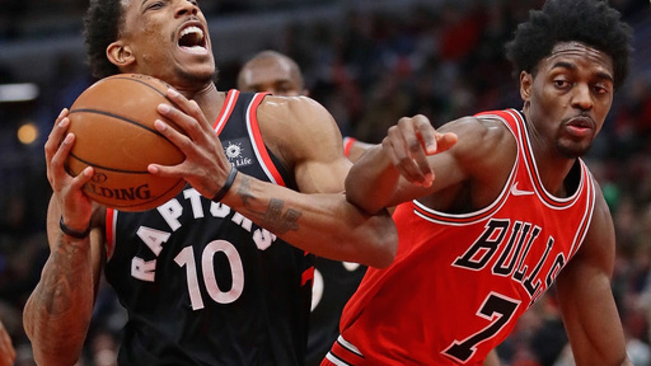 DeRozan scores 35 points, Raptors beat Bulls 124-115 (Jan 03, 2018)