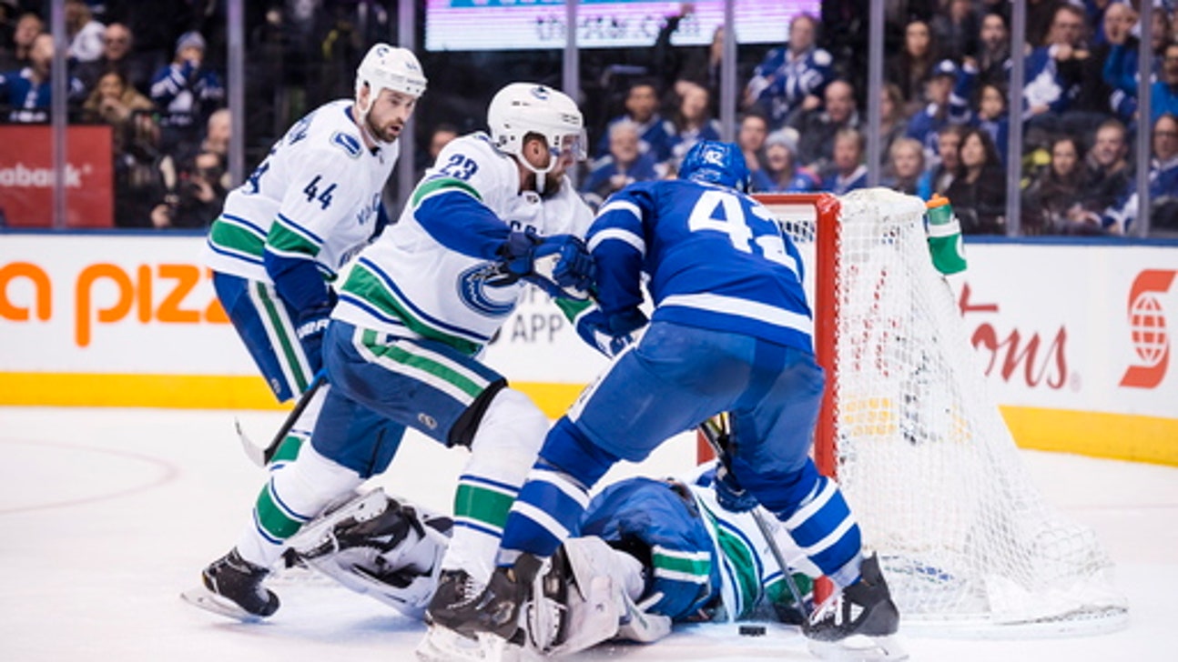 Matthews, Bozak rally Leafs over Canucks in shootout (Jan 06, 2018)