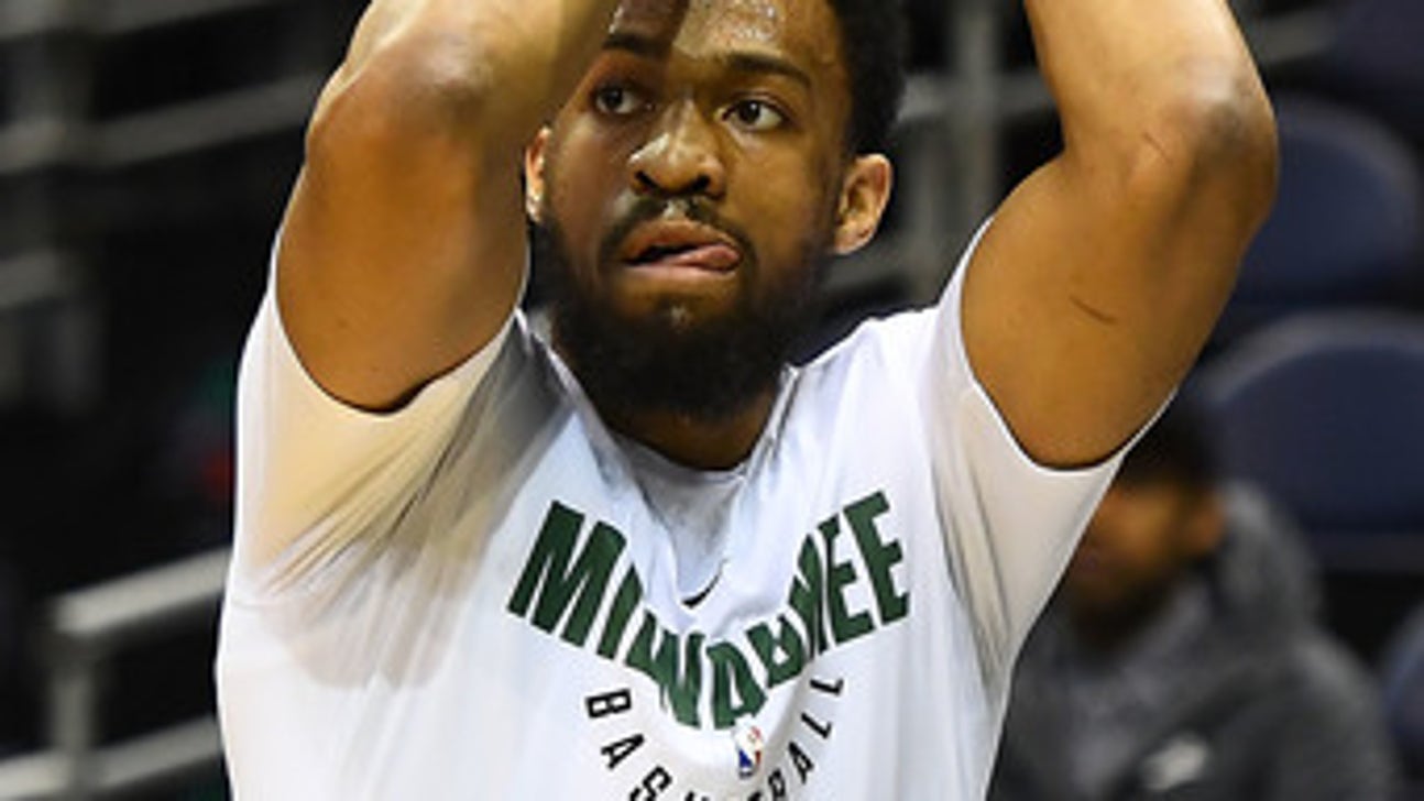 Bucks F Jabari Parker set to return from knee injury Friday