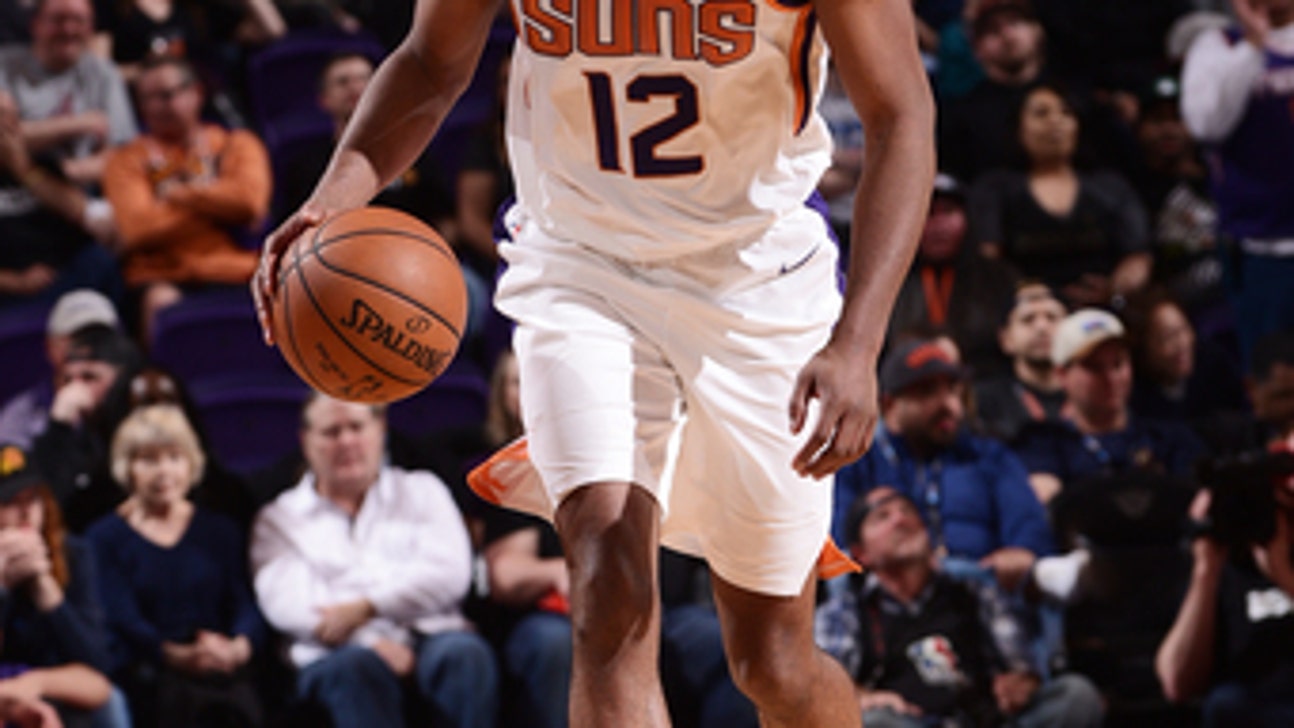 Canaan hurt but Suns stop skid with 102-88 win over Mavs (Jan 31, 2018)