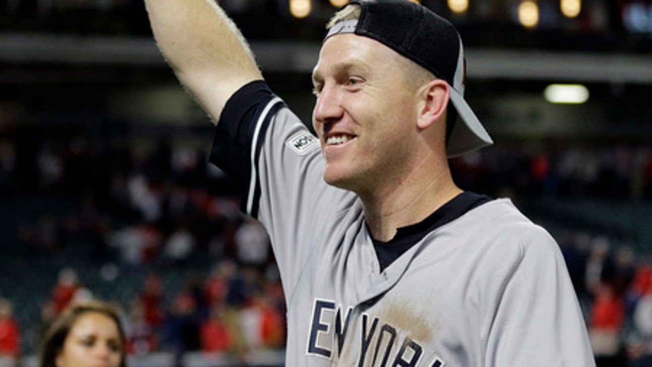 AP source: 3B Todd Frazier, Mets agree on $17M, 2-year deal