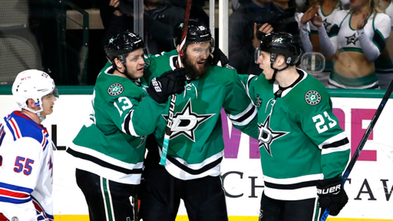 Hanzal scores winner in 3rd, Stars edge skidding Rangers 2-1