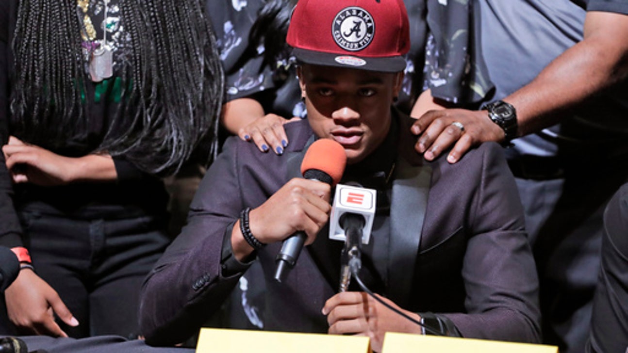 Coaches wonder if most prospects will keep signing early