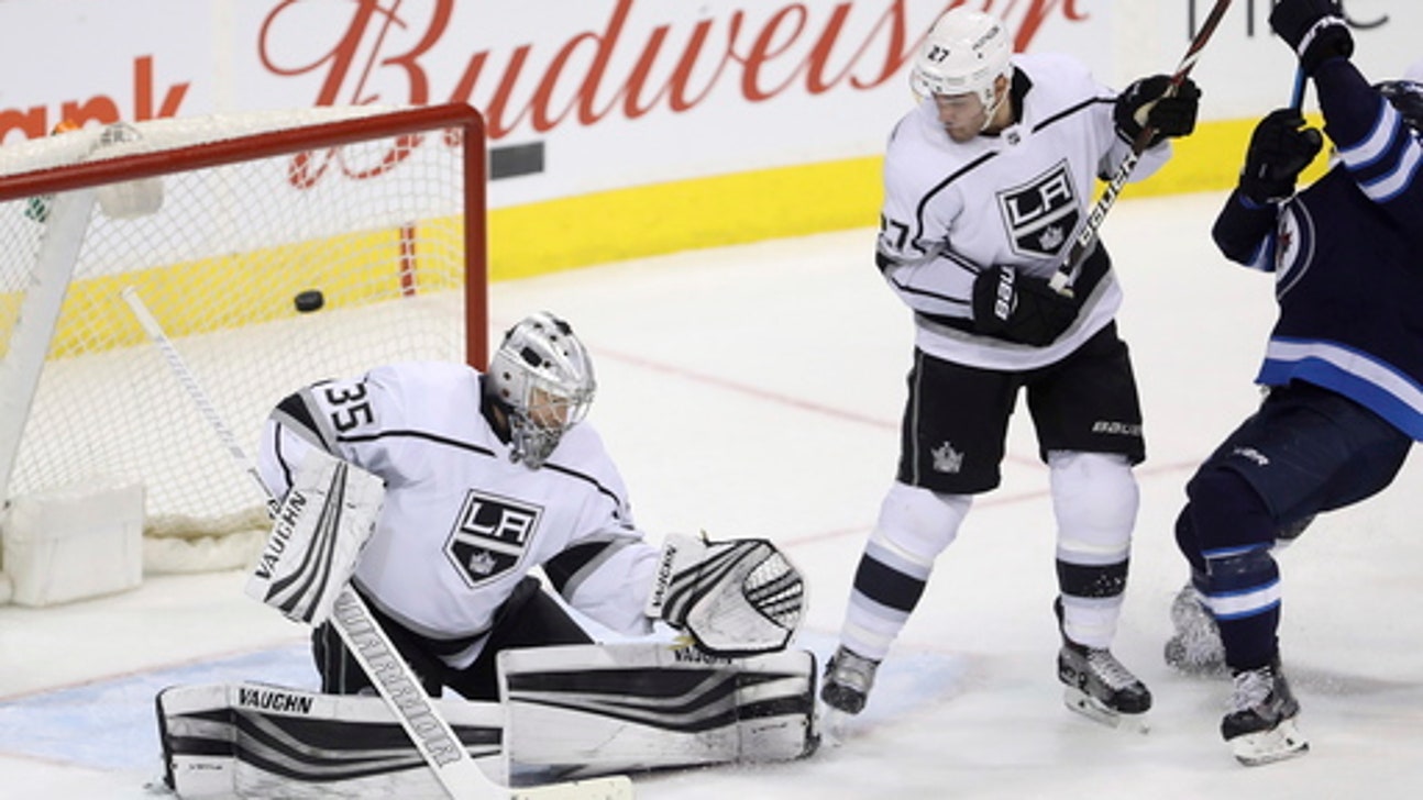 Coyotes sign goalie Darcy Kuemper to 2-year extension