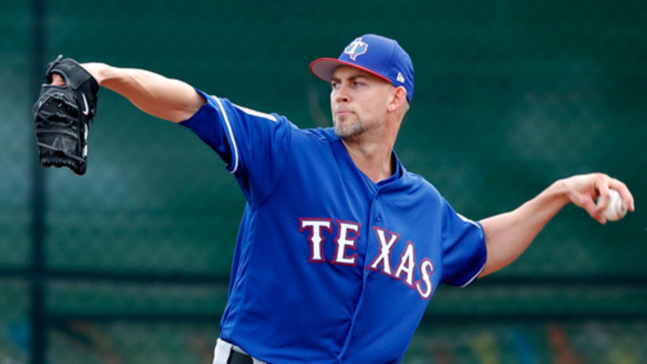 Major change for oft-injured Rangers pitcher Mike Minor