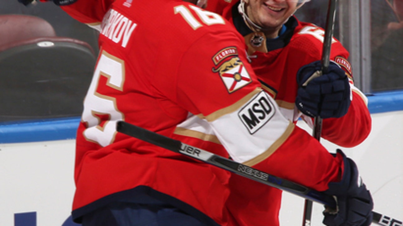 Evgenii Dadonov has hat trick, Panthers beat Penguins 6-4 (Feb 24, 2018)