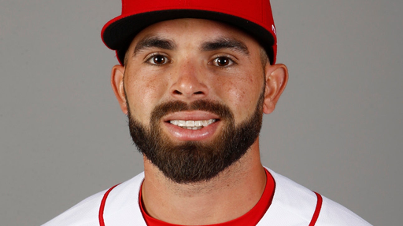 Peraza's move to shortstop is biggest change in Reds' lineup