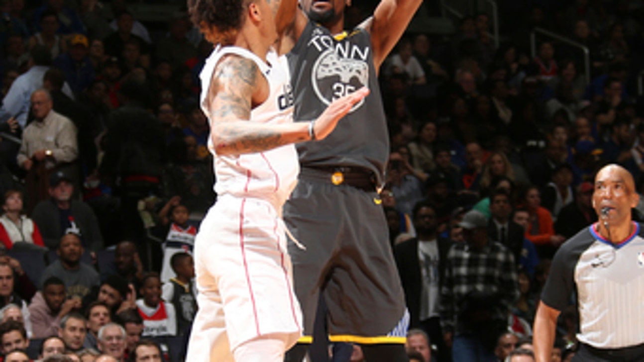 Durant, Curry, Warriors beat Wiz 109-101 after museum visit