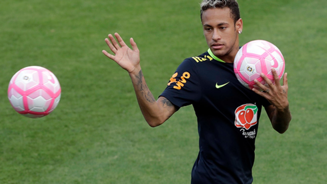 Neymar could be out for up to 3 months with toe injury