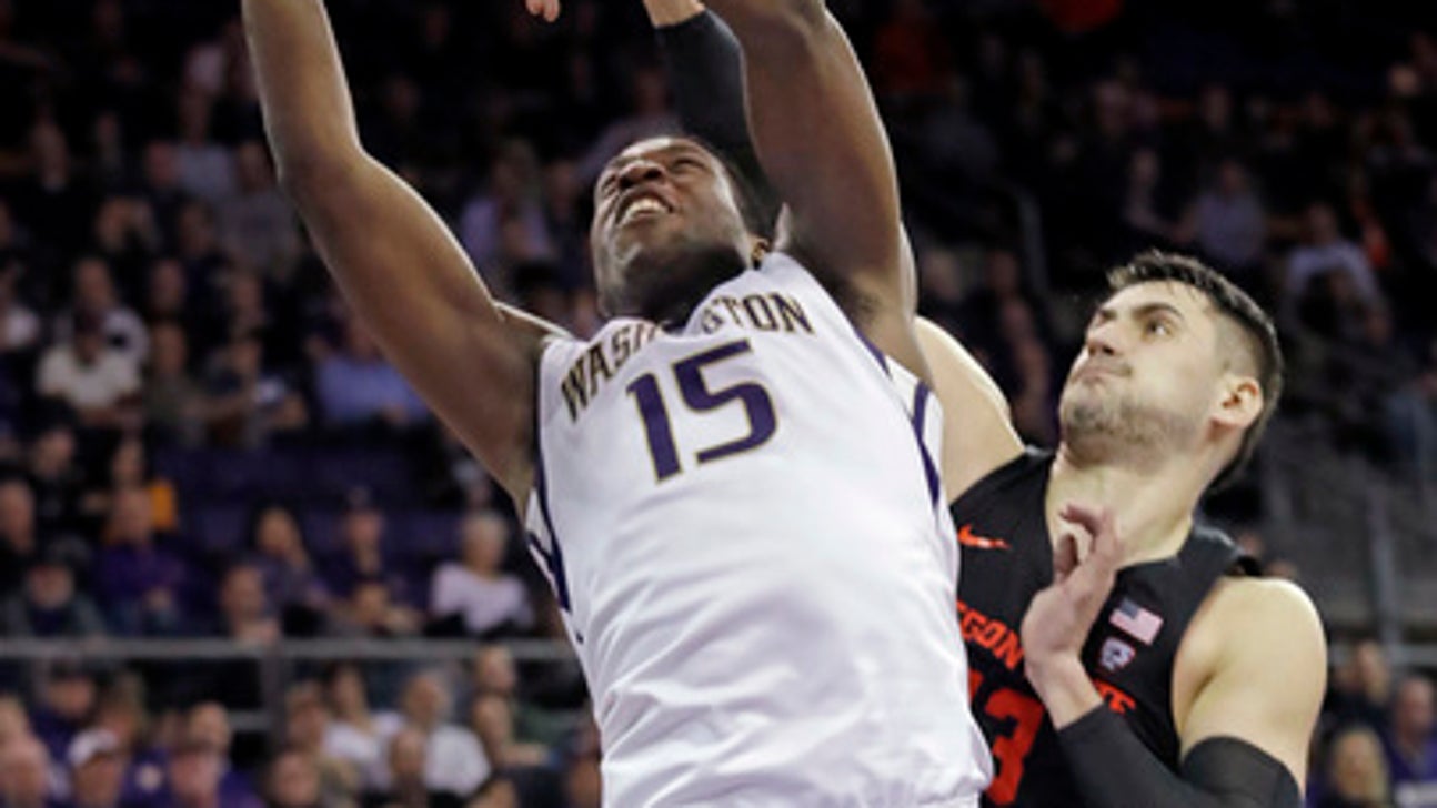 Dickerson helps Washington edge Oregon State 79-77