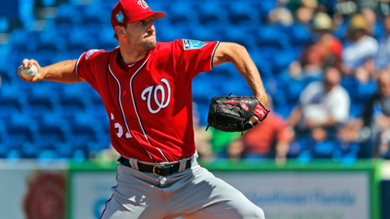 Tebow goes 1 for 3 in first spring training start