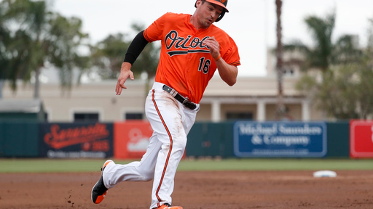 MLB tells Judge recruiting Machado against rules