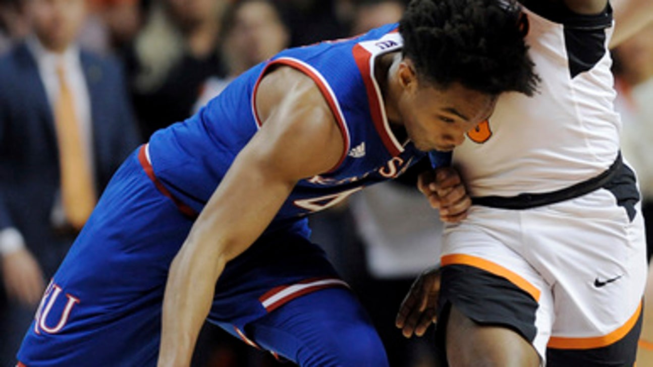 Smith, Solomon lead Okla. State to big win over No. 6 Kansas