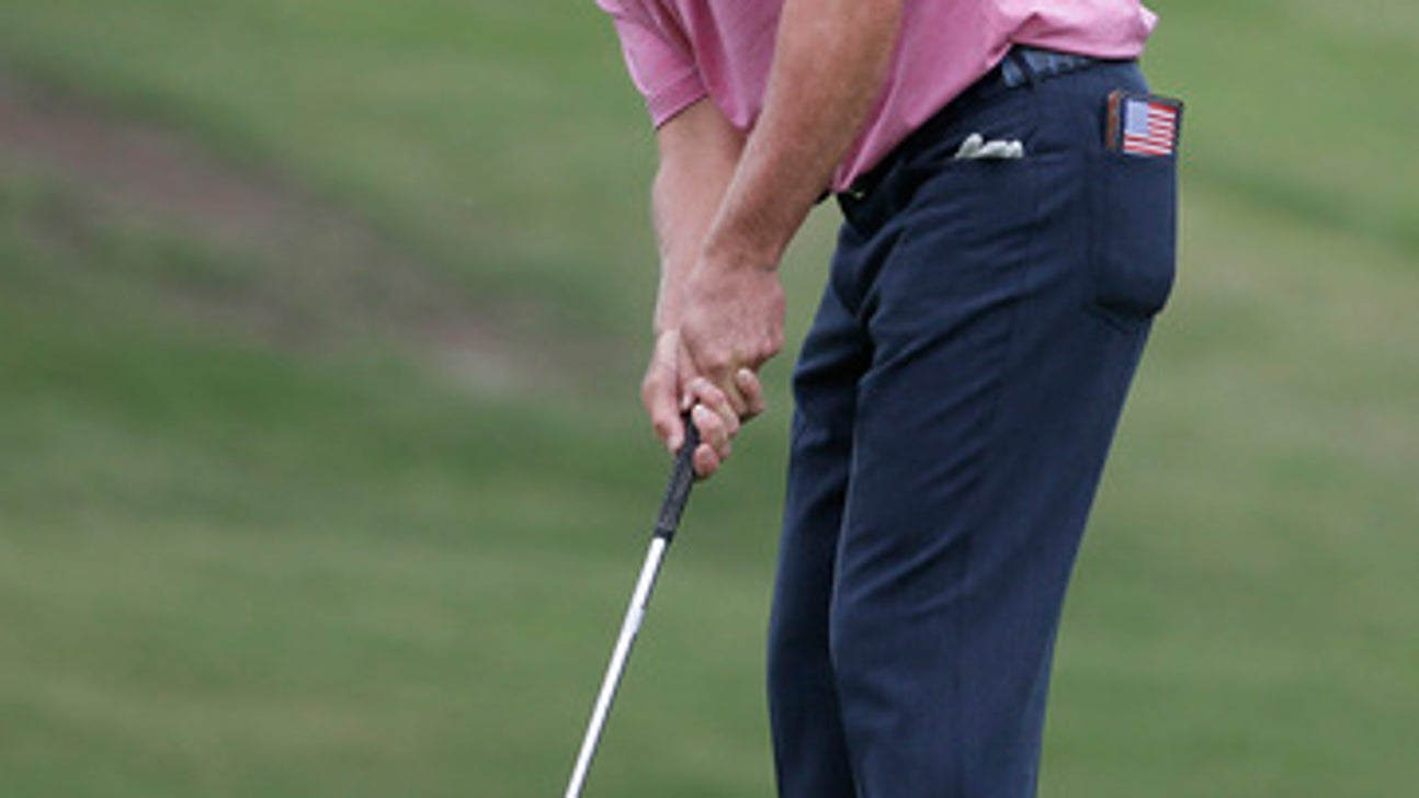 Steve Stricker in position for 2nd straight Champions win