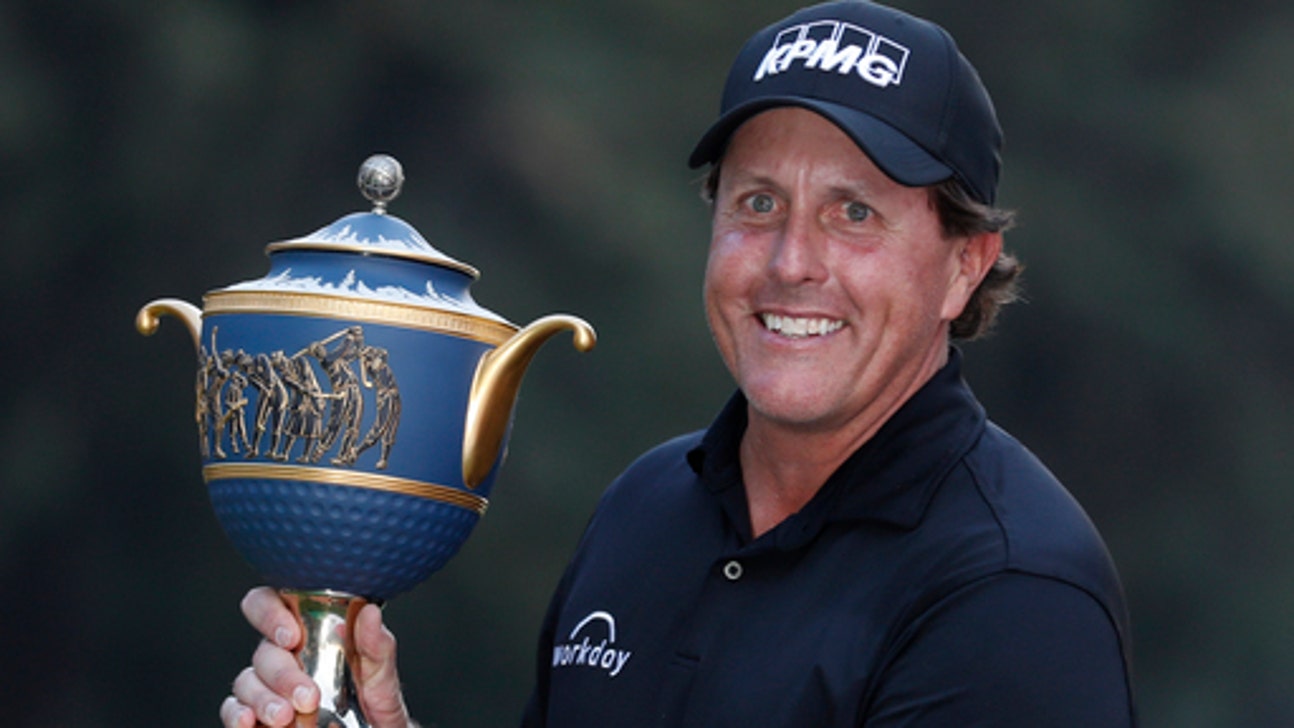Phil Mickelson wins playoff in Mexico, ends long drought