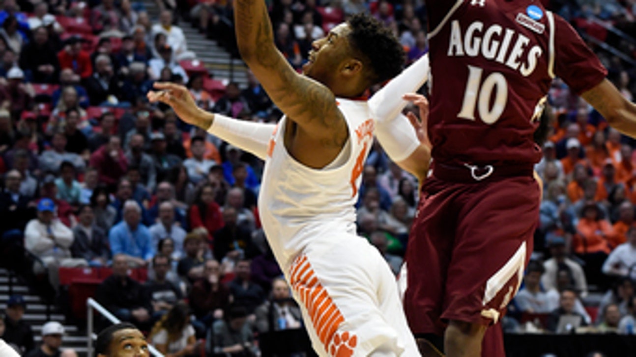 Hot-shooting Clemson ousts New Mexico State 79-68