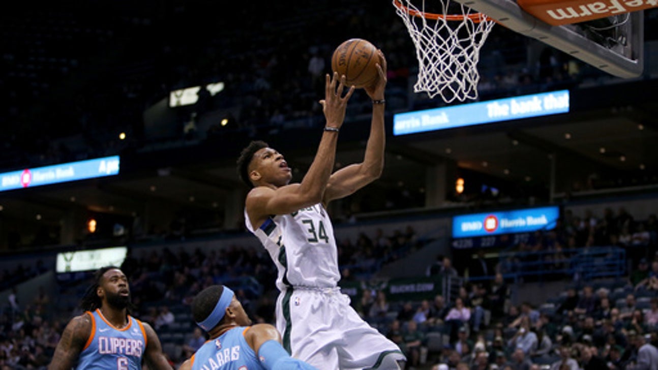Bucks say Giannis doubtful with ankle injury for Bulls game