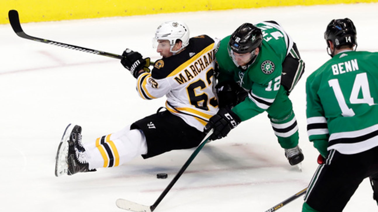 Pastrnak scores with 12 seconds left, Bruins edge Stars 3-2