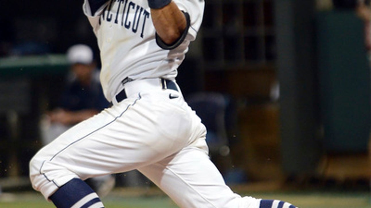 LJ Mazzilli, son of Lee, traded from Mets to Yankees