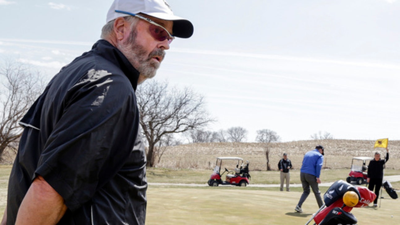 Senior golf? Nebraska college team has 61-year-old freshman