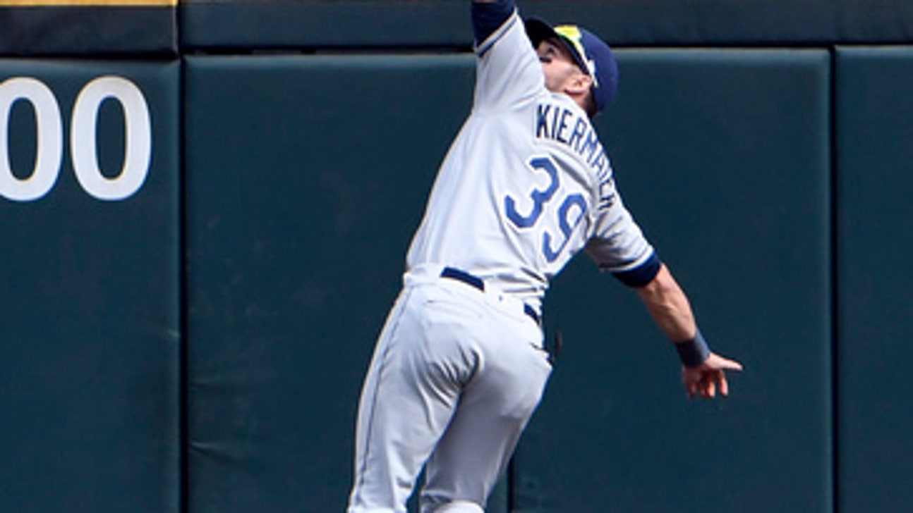 Davidson late HR, White Sox top Rays 2-1 for 1st home win