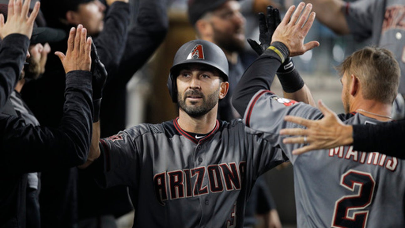 Descalso drives in 4 runs in Arizona’s 8-7 win over Dodgers