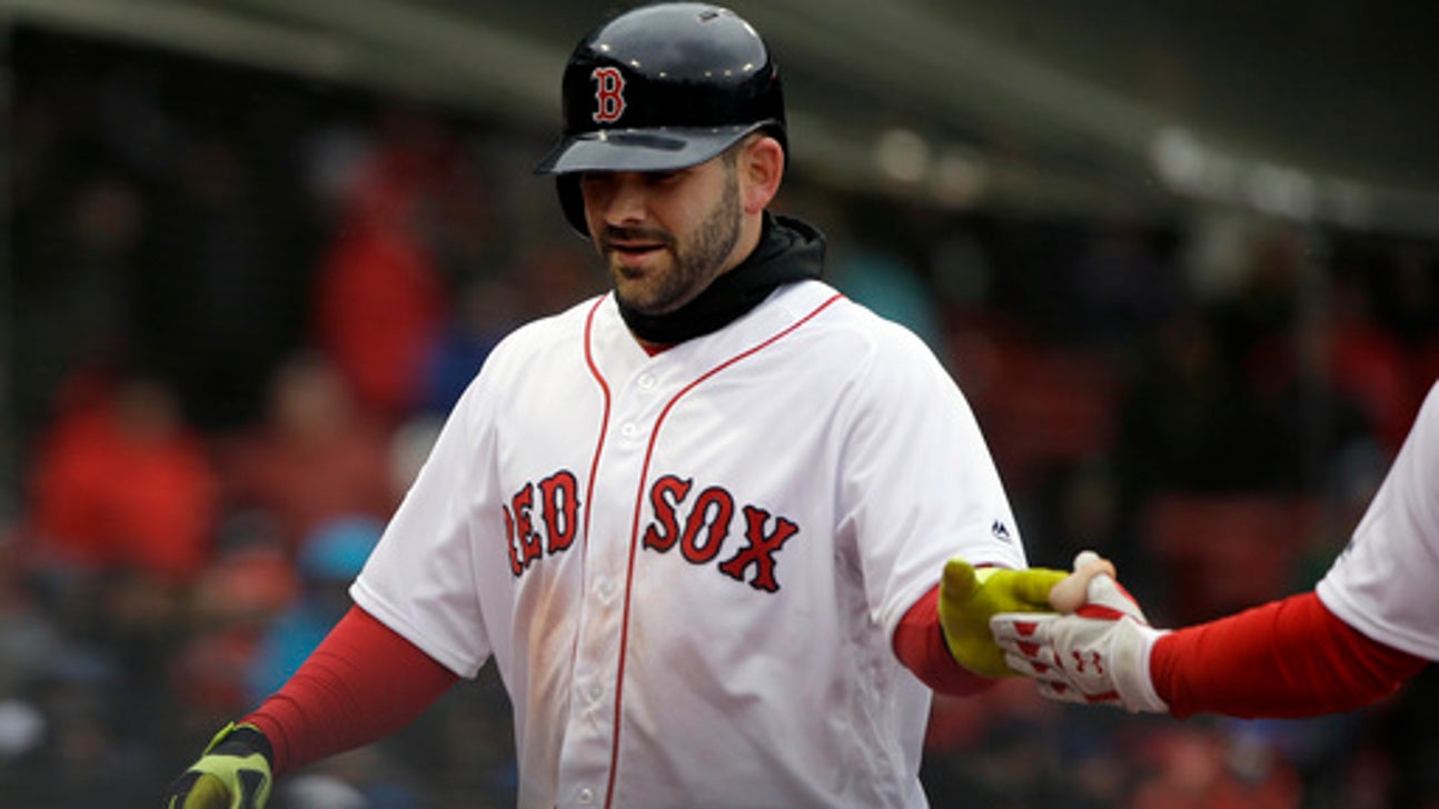 Red Sox move to MLB-best 13-2; Phils’ win streak at 6