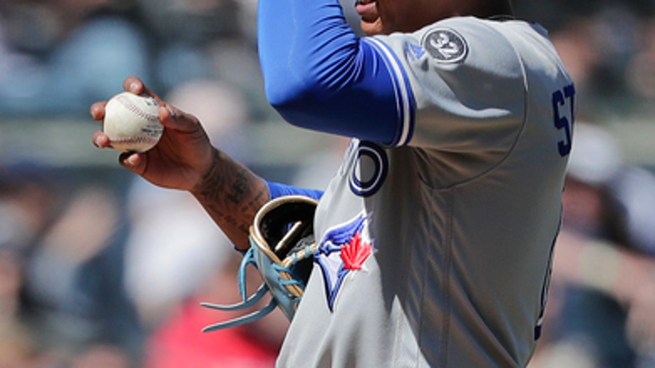 Judge homers, Yankees use 7-run 6th to beat Blue Jays 9-1