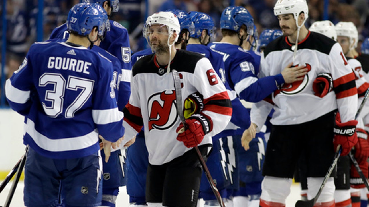 Kucherov, Lightning beat Devils 3-1, end first-round series