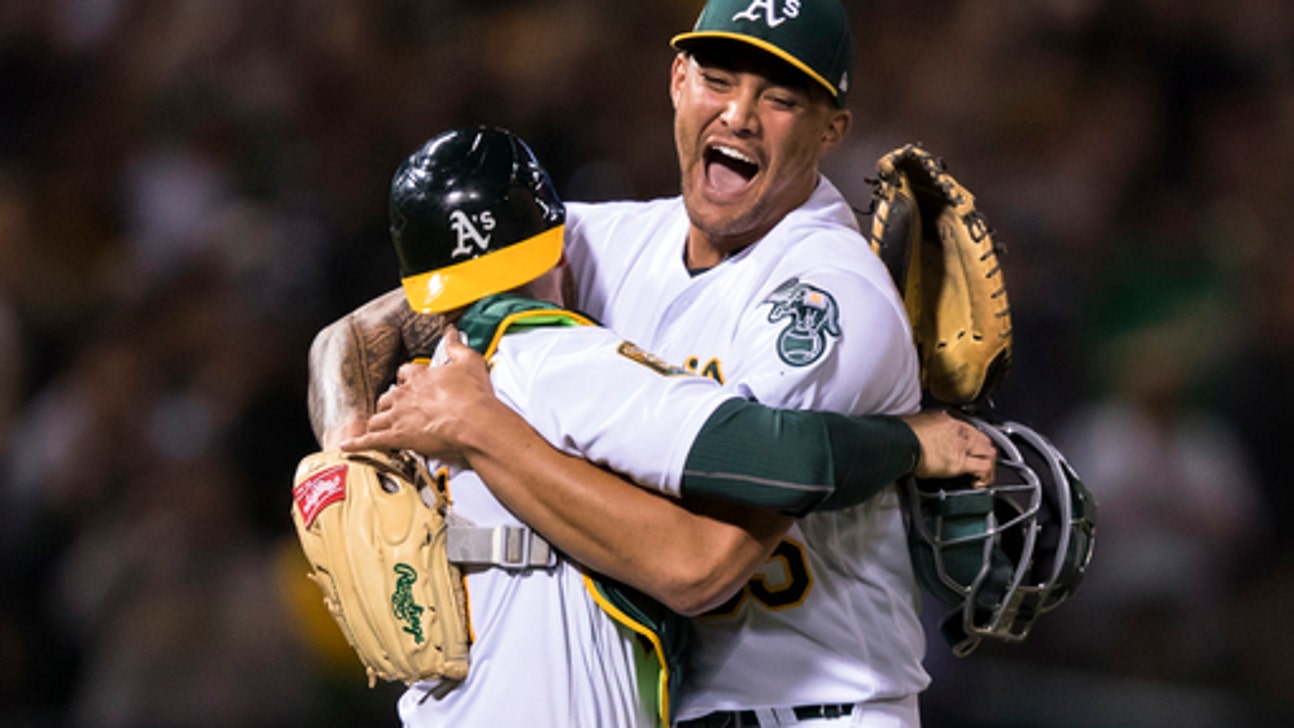 A’s Manaea pitches 1st no-hitter against Red Sox since 1993